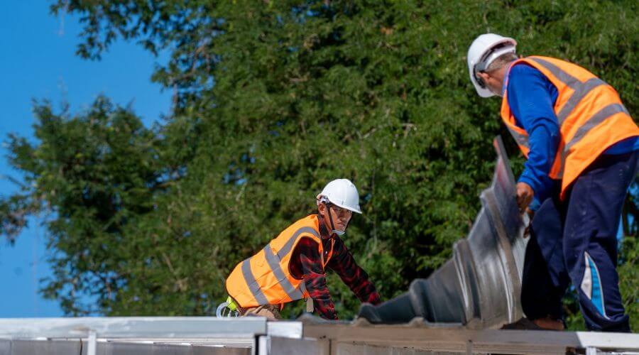 Professional new roof installation services in Independence, OR